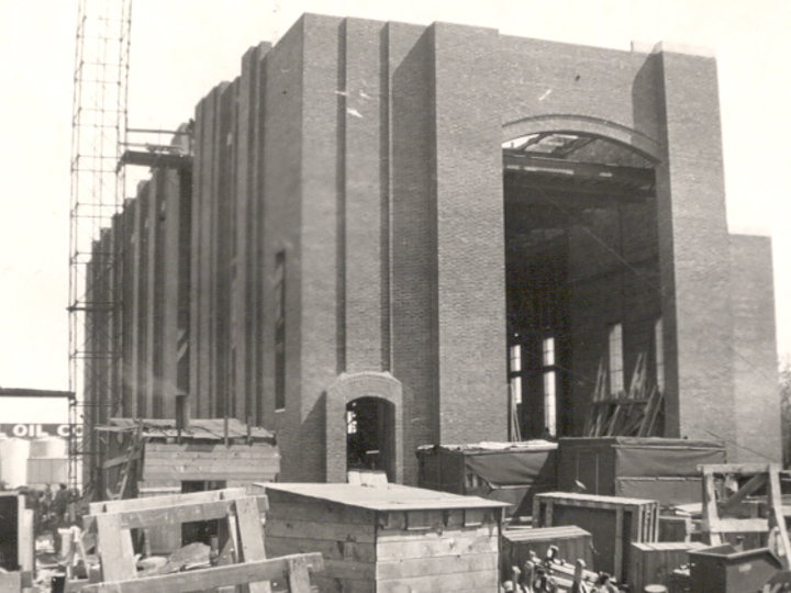 construction in 1920s